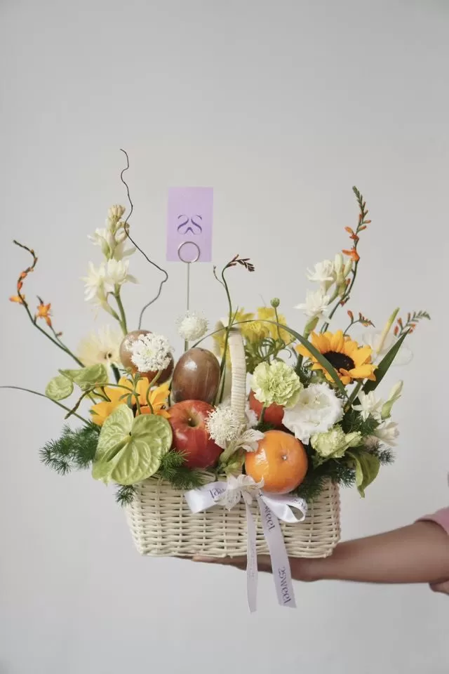 2Sweet Gợi Ý Những Mẫu Hoa Đẹp & Ý Nghĩa Dành Tặng Ngày 20/10 – Trao Trọn Yêu Thương 7 2sweet hoa trái cây
