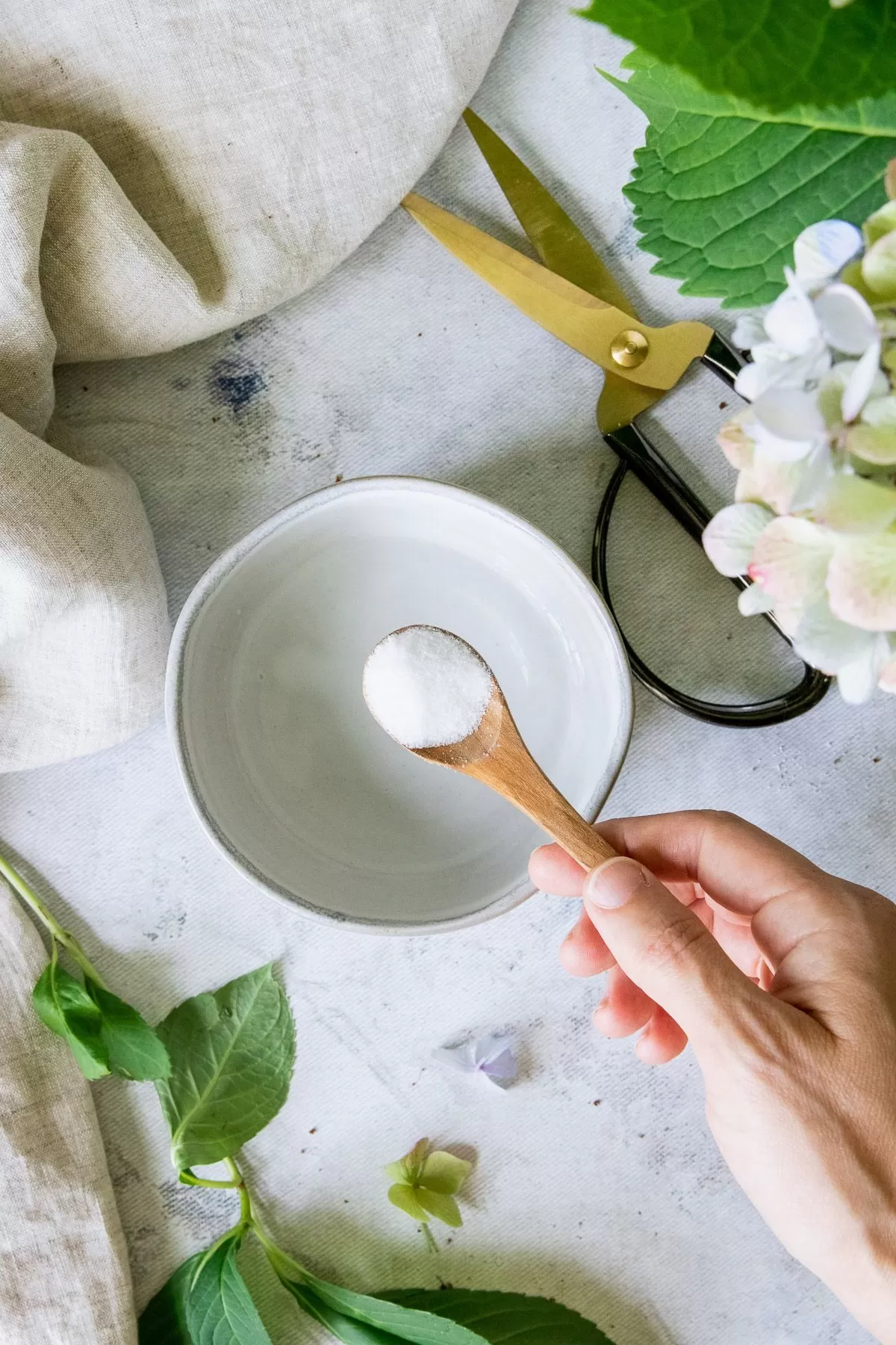 Cách Giữ Hoa Tươi Lâu Hơn Sau Khi Mua Về – Bí Quyết Để Vẻ Đẹp Bền Lâu 3 cách giữ hoa tươi lâu hơn